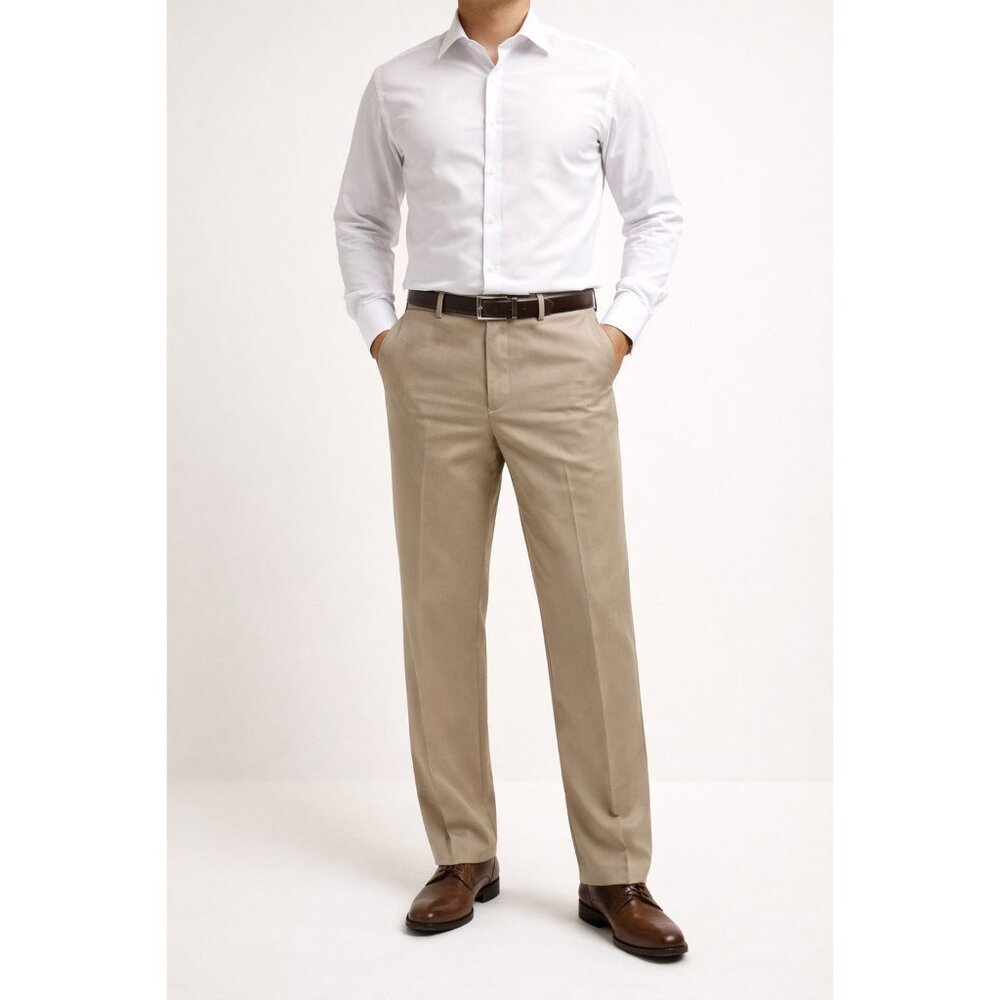 Haggar E CLO Classic Fit Dress Pants 42x32 Tan Stretch NWT Business Style